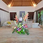 Villa Hibiscus